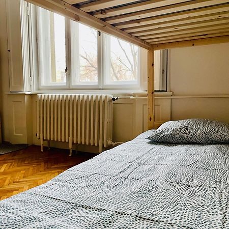 Hostel Green World ノヴィ・サド エクステリア 写真